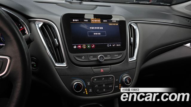 Chevrolet Malibu 2.0 Turbo LT Special 2022 — фото 20