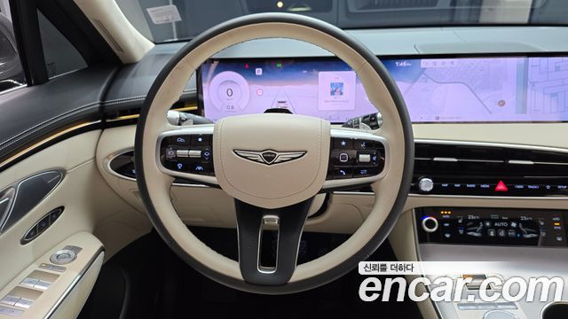 Genesis GV70 2.5T Gasoline AWD 2025 — фото 13