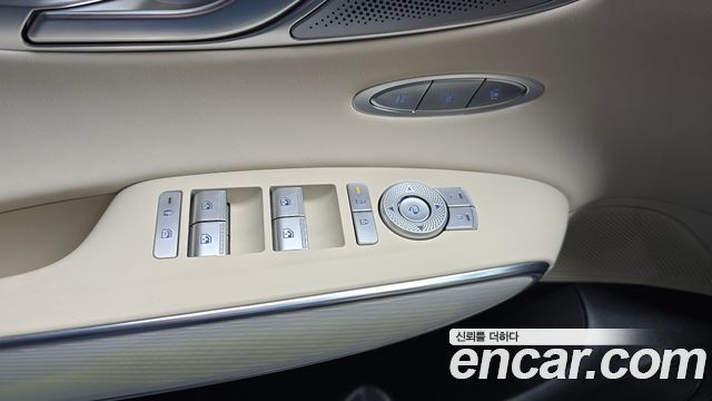 Genesis GV70 2.5T Gasoline AWD 2025 — фото 32