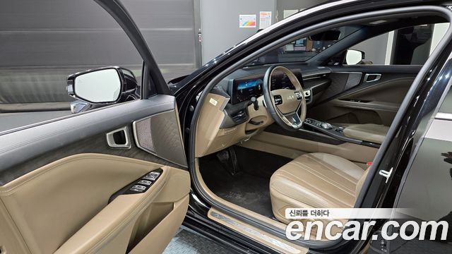 Kia K8 2.5 Gasoline 2WD Noblesse 2022 — фото 10