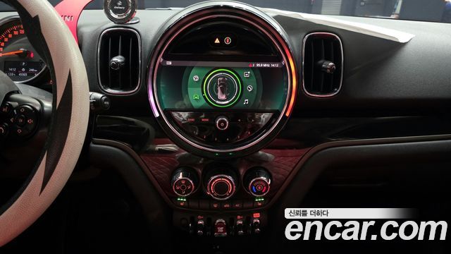 MINI Cooper Countryman Standard 2nd 2021 — фото 30