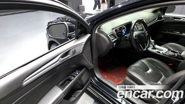 Ford Mondeo (IV) 2.0 Trend 2015 — фото 10