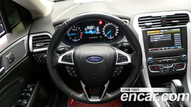 Ford Mondeo (IV) 2.0 Trend 2015 — фото 12