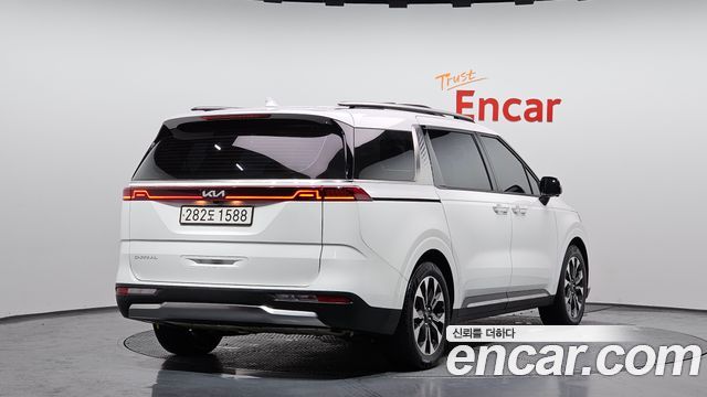 Kia Carnival (IV) Diesel 9-Seater Signature 2023 — фото 2
