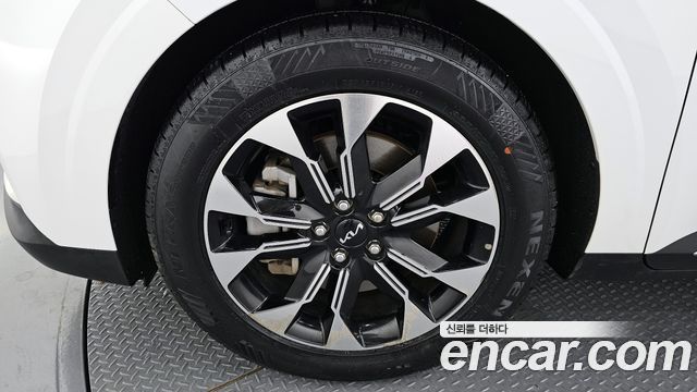Kia Carnival (IV) Diesel 9-Seater Signature 2023 — фото 5