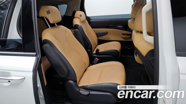 Kia Carnival (IV) Diesel 9-Seater Signature 2023 — фото 12