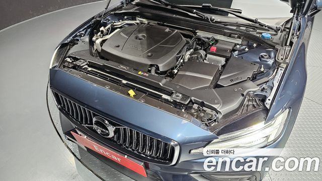 Volvo S60 (III) T5 Inscroption 2020 — фото 6