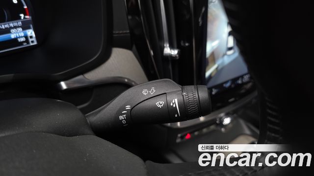 Volvo S60 (III) T5 Inscroption 2020 — фото 17