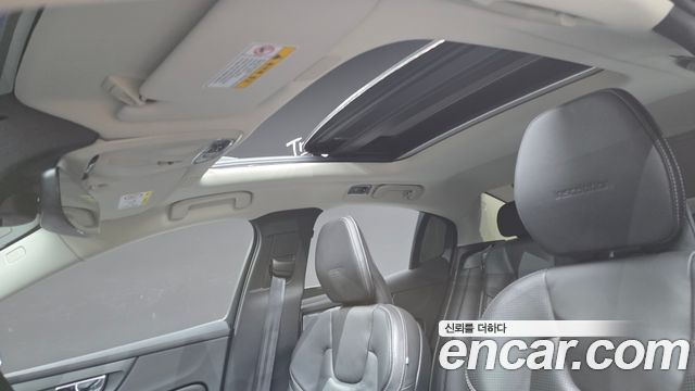 Volvo S60 (III) T5 Inscroption 2020 — фото 20