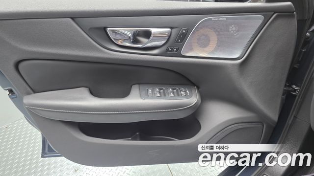 Volvo S60 (III) T5 Inscroption 2020 — фото 24