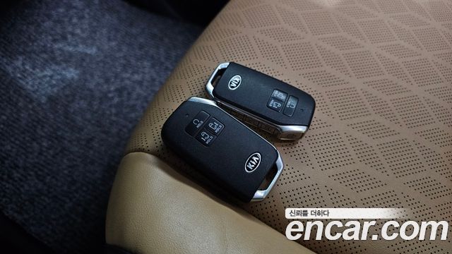 Kia Carnival (IV) Diesel 9-Seater Noblesse 2021 — фото 31