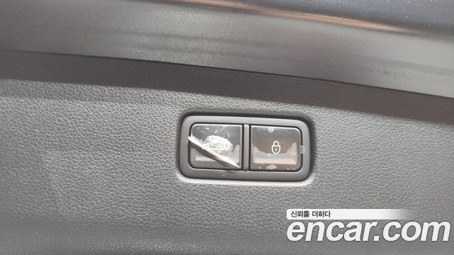 Genesis GV70 2.5T Gasoline AWD 2022 — фото 16