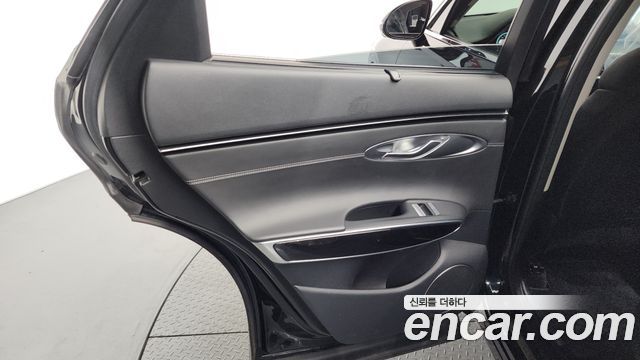 Genesis GV70 2.5T Gasoline AWD 2022 — фото 25