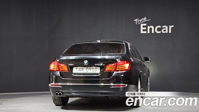 BMW 5 Series (F10) 520d xDrive Luxury Plus 2015 — фото 4