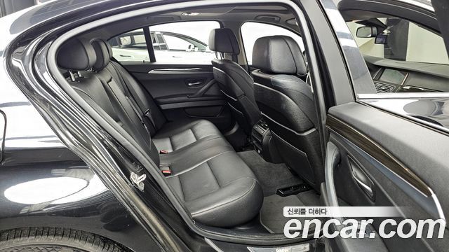 BMW 5 Series (F10) 520d xDrive Luxury Plus 2015 — фото 12