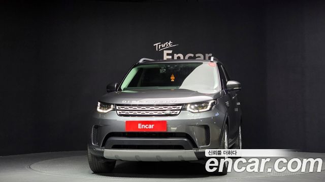 Land Rover Discovery 5 3.0 TD6 HSE 2018 — фото 3