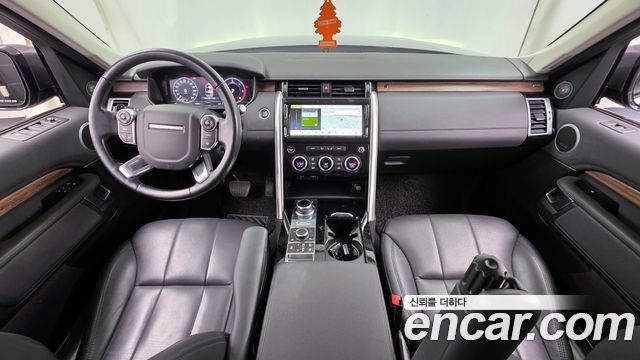 Land Rover Discovery 5 3.0 TD6 HSE 2018 — фото 7