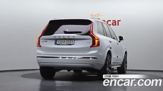 Volvo XC90 (II) T8 Ultimate Bright Hybrid 2022 — фото 4