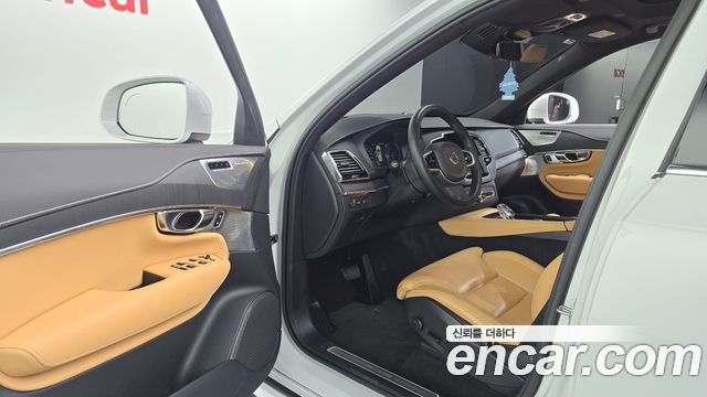 Volvo XC90 (II) T8 Ultimate Bright Hybrid 2022 — фото 10