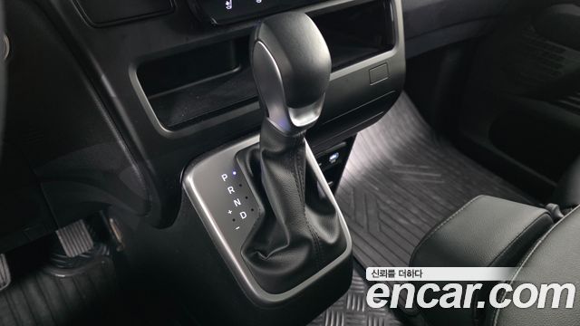 Hyundai Staria HEV 1.6 Cargo 3-Seater Modern 2025 — фото 9