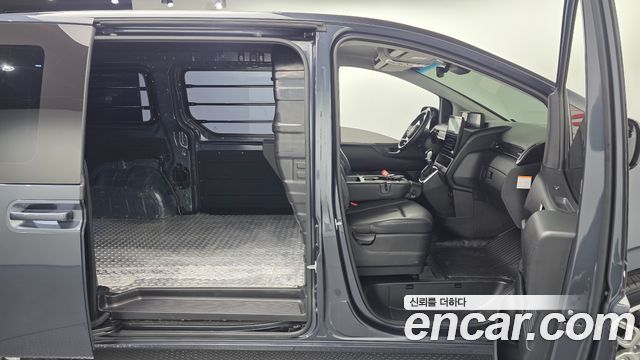 Hyundai Staria HEV 1.6 Cargo 3-Seater Modern 2025 — фото 12