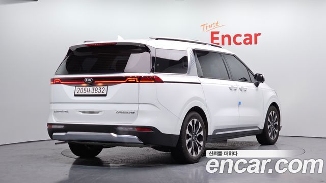 Kia Carnival (IV) Gasoline 7-Seater Signature 2021 — фото 2