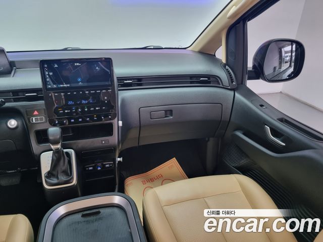 Hyundai Staria L3.5 Cargo 5-Seater Modern 2024 — фото 9