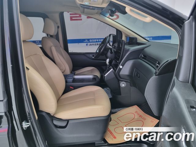 Hyundai Staria L3.5 Cargo 5-Seater Modern 2024 — фото 17