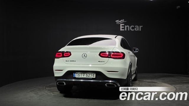 Mercedes-Benz GLC-Class (X253) GLC220 d 4MATIC Coupe 2021 — фото 4