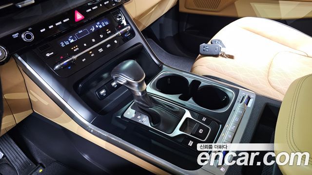 Kia Carnival (IV) Diesel 9-Seater Prestige 2021 — фото 9