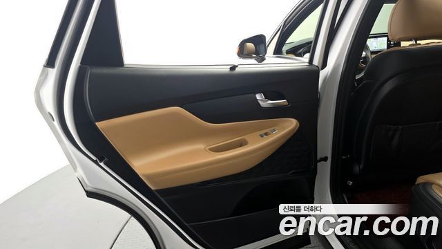 Hyundai Santa Fe Gasoline 2.5T 2WD Calligraphy 2021 — фото 25
