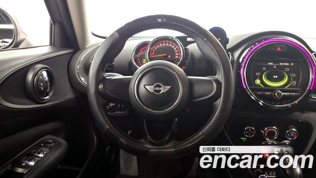 MINI Cooper Clubman Standard 2nd 2018 — фото 12