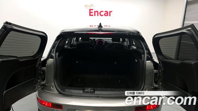 MINI Cooper Clubman Standard 2nd 2018 — фото 20