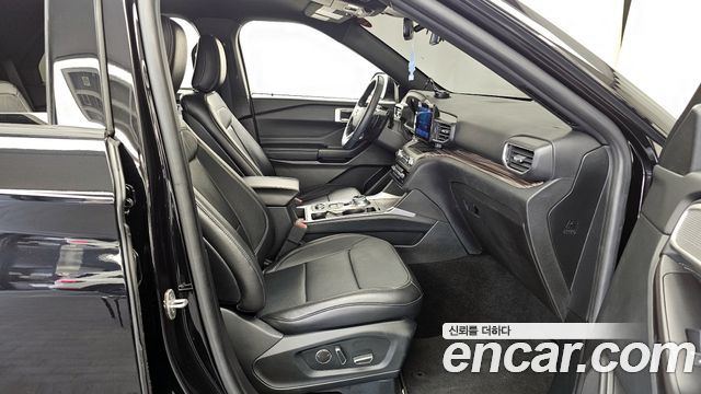 Ford Explorer (VI) 2.3 LimIted 4WD 2020 — фото 11