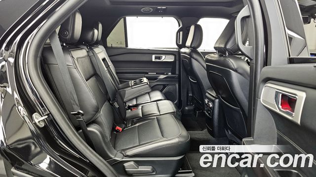 Ford Explorer (VI) 2.3 LimIted 4WD 2020 — фото 12