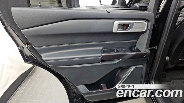 Ford Explorer (VI) 2.3 LimIted 4WD 2020 — фото 25