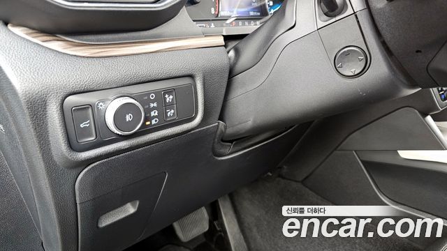 Ford Explorer (VI) 2.3 LimIted 4WD 2020 — фото 27