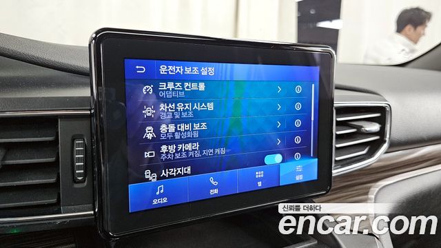 Ford Explorer (VI) 2.3 LimIted 4WD 2020 — фото 29