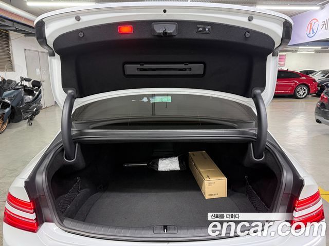 Genesis G80 (RG3) Gasoline 2.5 Turbo AWD 2026 — фото 24
