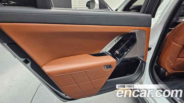 BMW 7 Series (G70) 740d xDrive M Sport 2024 — фото 25