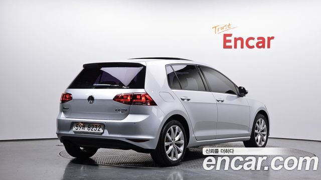 Volkswagen Golf (VII) 2.0 TDI 2015 — фото 2