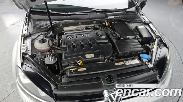 Volkswagen Golf (VII) 2.0 TDI 2015 — фото 6