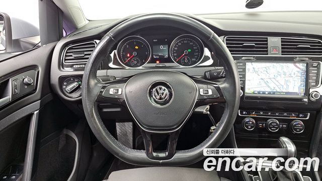 Volkswagen Golf (VII) 2.0 TDI 2015 — фото 17