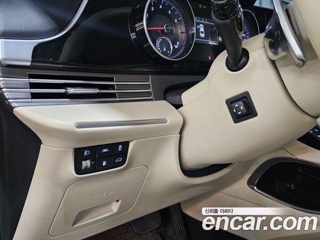 Hyundai Grandeur (IG) 3.0 LPi Exclusive 2022 — фото 17