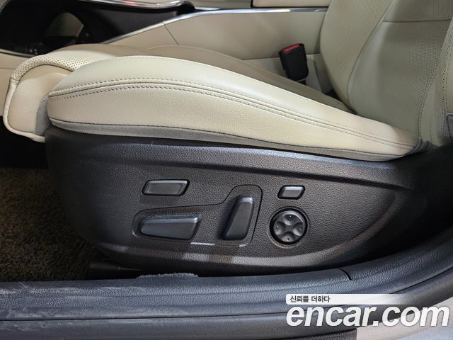 Hyundai Grandeur (IG) 3.0 LPi Exclusive 2022 — фото 19