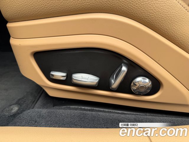 Porsche Panamera (971) 3.0 AWD 2018 — фото 16