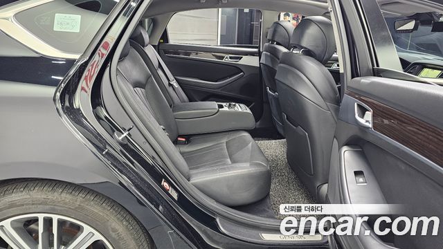 Genesis G80 3.3 GDI AWD Luxury 2017 — фото 12