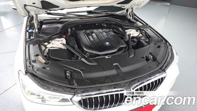 BMW 6 Series GT (G32) 640i xDrive Luxury 2018 — фото 6