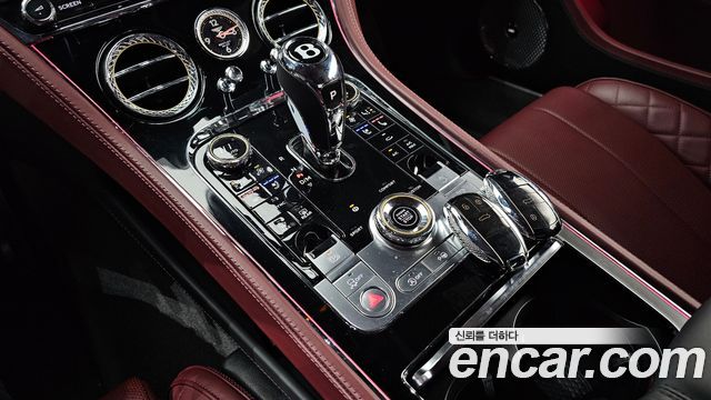 Bentley Continental GT (III) 4.0 GT 2020 — фото 9