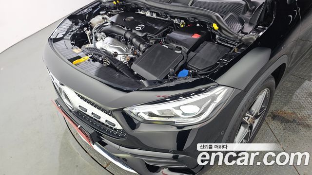 Mercedes-Benz GLA-Class (H247) GLA250 4MATIC 2021 — фото 6